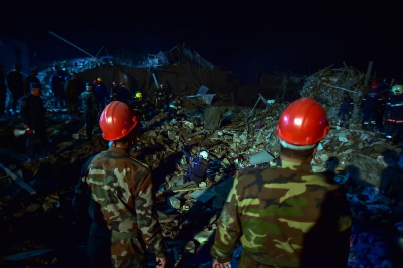 Gence'deki enkazın görüntüleri