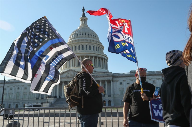 ABD'nin başkentinde yüz binlerce Trump taraftarı yürüdü