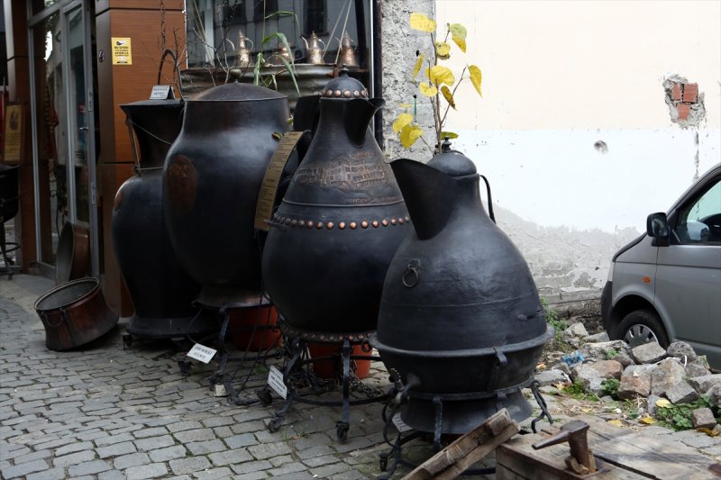 Trabzonlu bakır ustasının devasa ürünleri