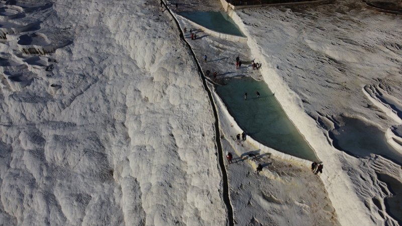 Pamukkale'yi 11 günde 6 bin 850 kişi ziyaret etti