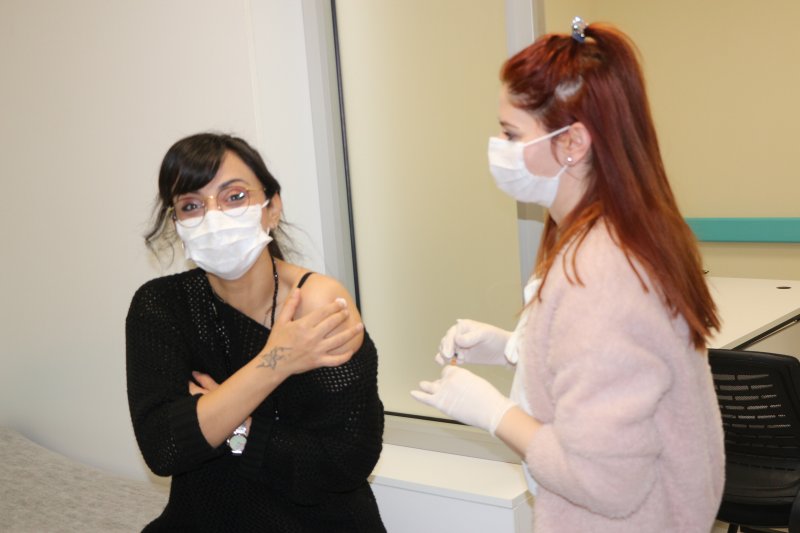 Türkiye'de koronavirüs aşısı 