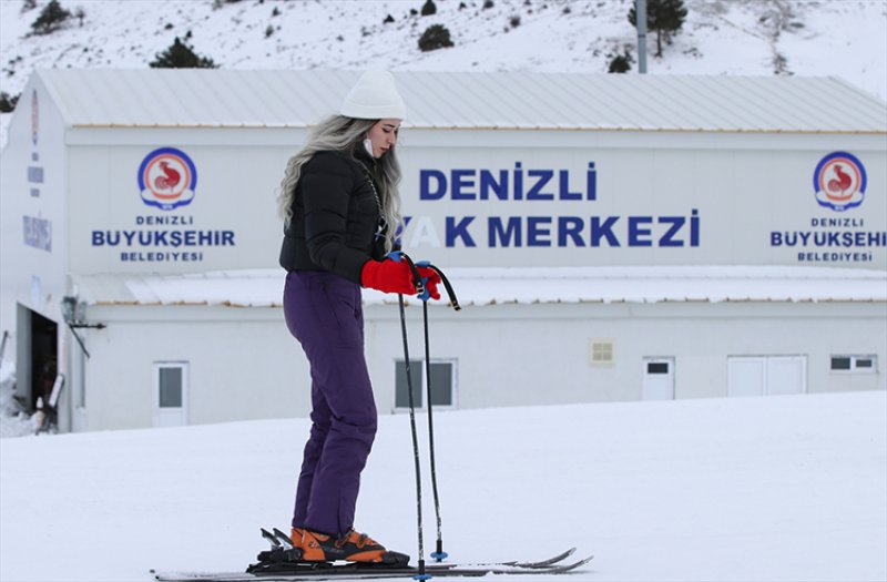 Denizli'de kayak sezonu açıldı