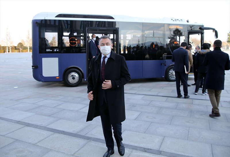 Türkiye'nin sürücüsüz elektrikli otobüsü