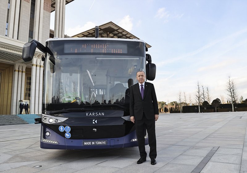 Türkiye'nin sürücüsüz elektrikli otobüsü