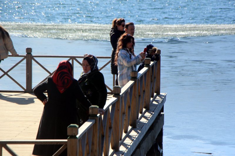 Abant yabancı turistlere kaldı	