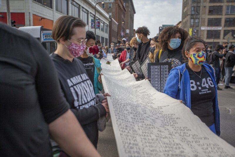 George Floyd davası öncesi yürüdüler