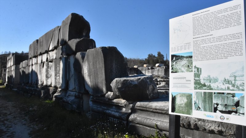 2 bin yıllık antik kent Stratonikeia 