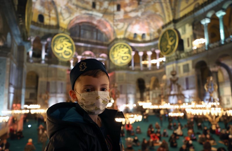 Ayasofya-i Kebir Cami-i Şerifi'nde Mirac gecesi idrak edildi