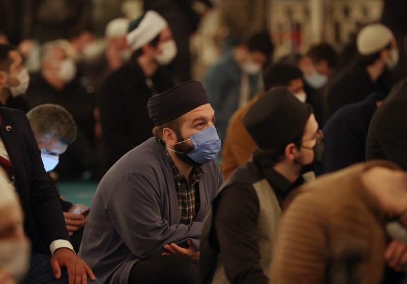 Ayasofya-i Kebir Cami-i Şerifi'nde Mirac gecesi idrak edildi