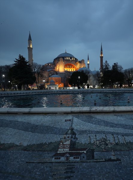 Ayasofya-i Kebir Cami-i Şerifi'nde Mirac gecesi idrak edildi