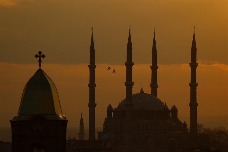 Selimiye Camisi, 4.5 asırdır görenleri hayran bırakıyor