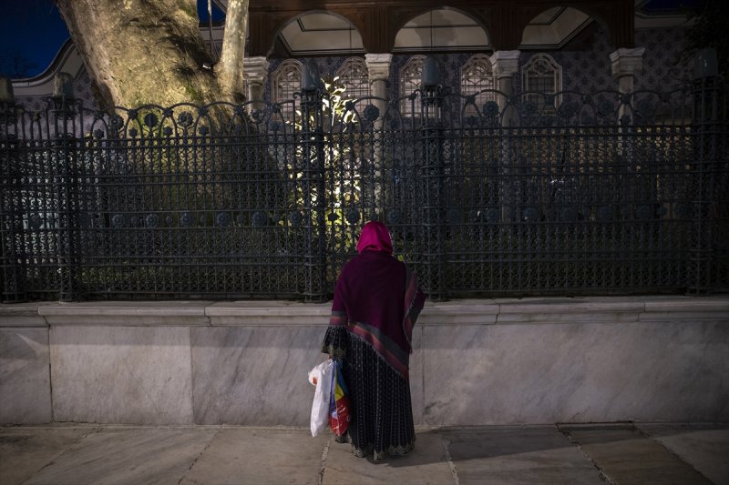 Berat Kandili yurt genelinde idrak edildi