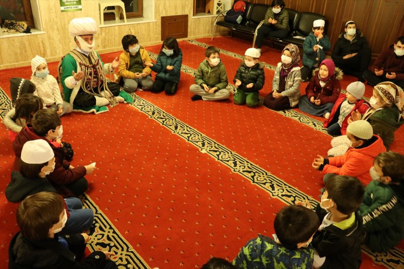 Berat Kandili yurt genelinde idrak edildi