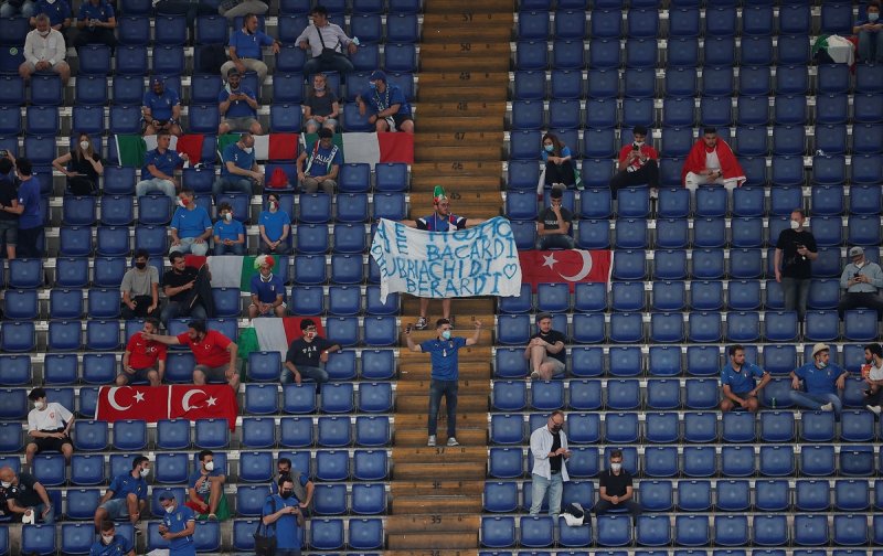 Euro 2020 Türkiye - İtalya maçından kareler