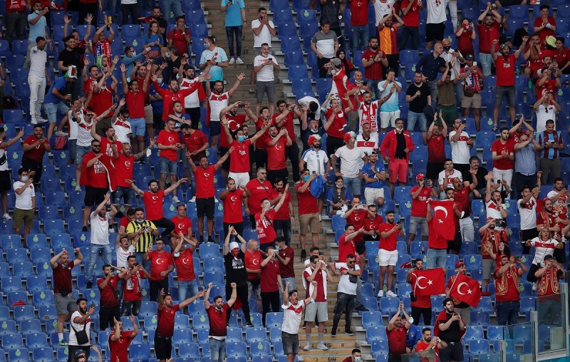 Euro 2020 Türkiye - İtalya maçından kareler