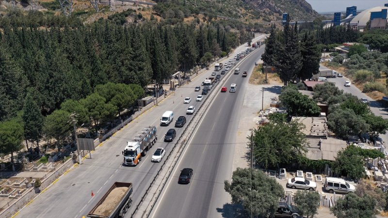 Kuşadası ve Didim'de yoğunluk