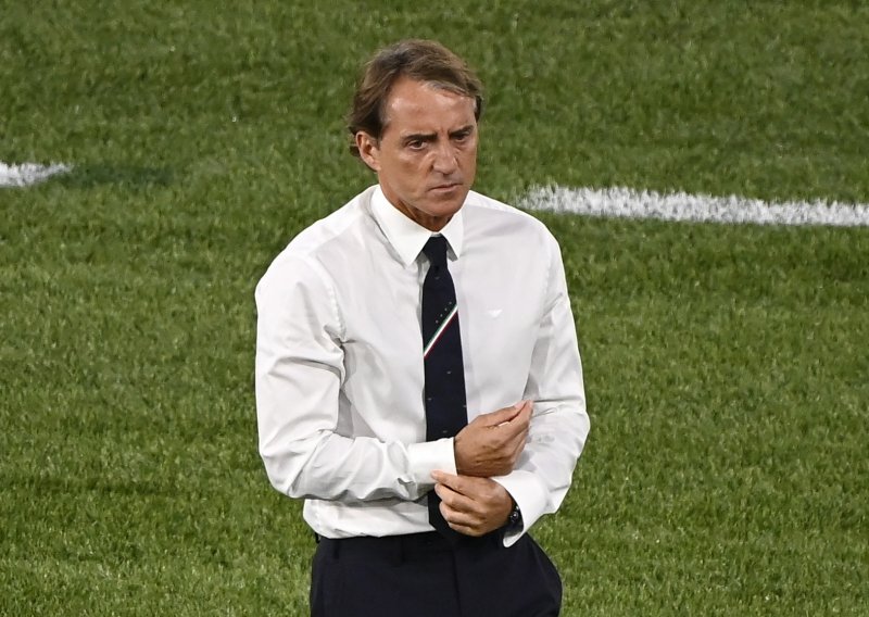 Euro 2020 İtalya - İsviçre maçından kareler