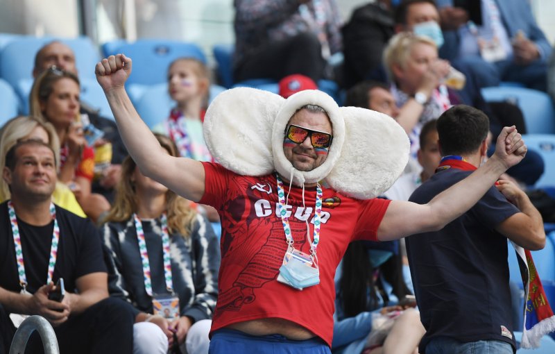 Finlandiya-Rusya maçından kareler