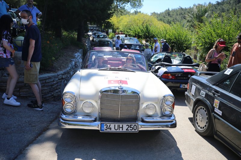 2021 Türkiye Klasik Otomobil Şampiyonası Bodrum'da başladı