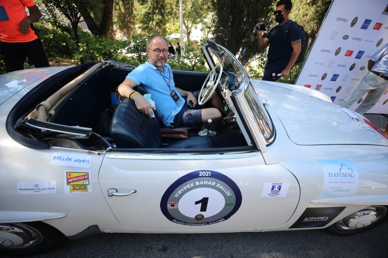 2021 Türkiye Klasik Otomobil Şampiyonası Bodrum'da başladı