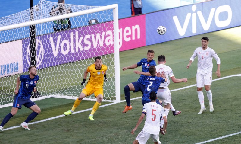 Euro 2020 Slovakya - İspanya maçından kareler
