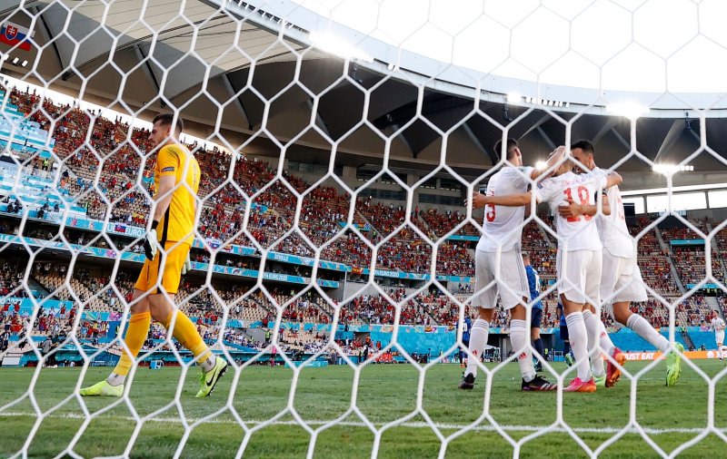 Euro 2020 Slovakya - İspanya maçından kareler