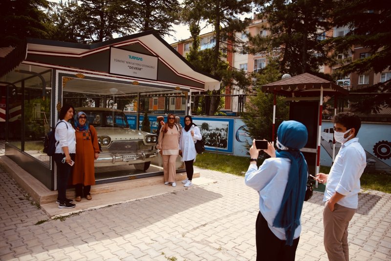 Devrim Otomobili Müzesi, kapılarını yeniden açtı