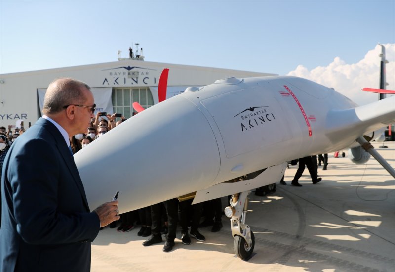 AKINCI TİHA, TSK'ya teslim edildi