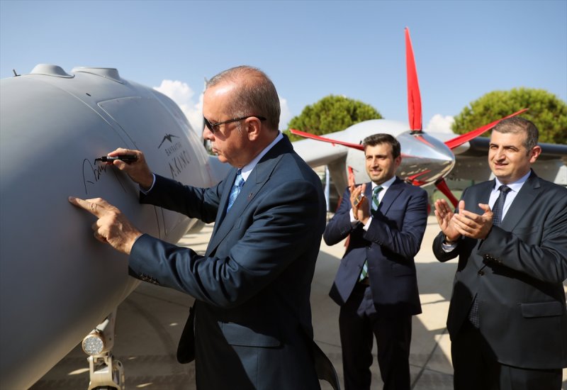 AKINCI TİHA, TSK'ya teslim edildi