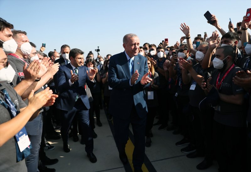 AKINCI TİHA, TSK'ya teslim edildi