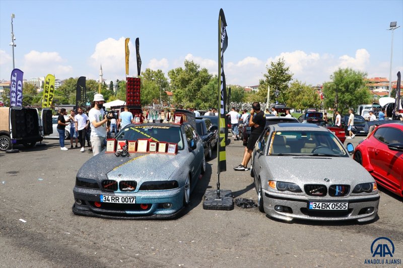 Modifiye araç tutkunları Tekirdağ'da bir araya geldi