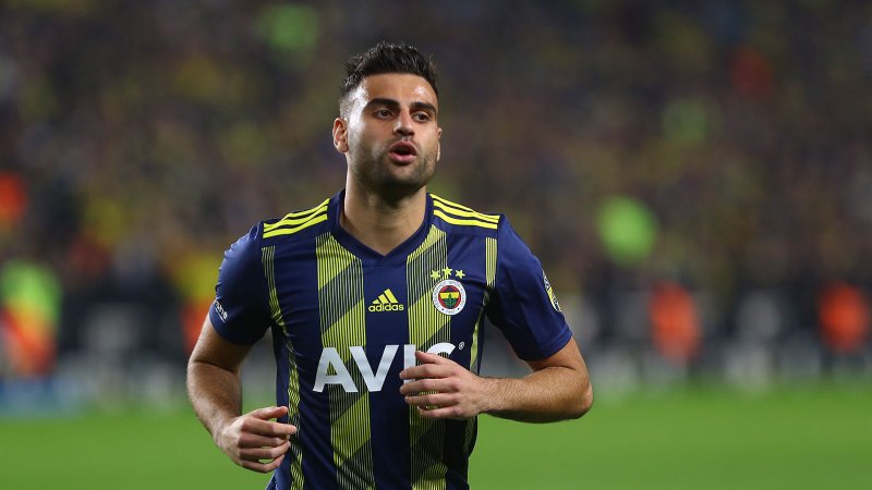 4 büyüklerden giden oyuncular