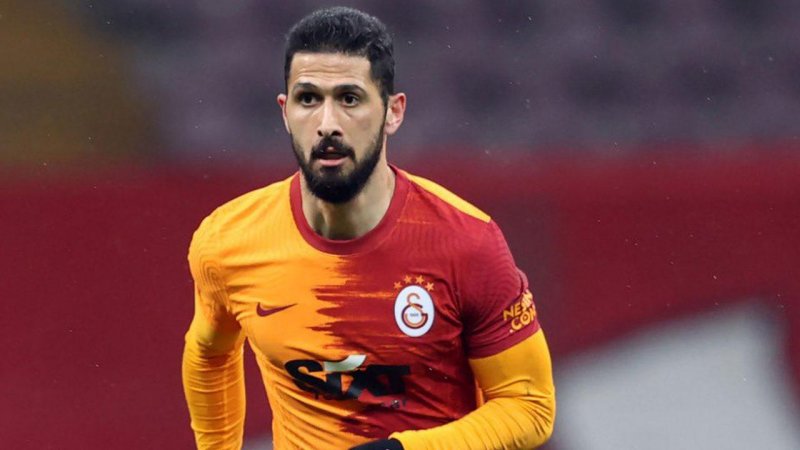 4 büyüklerden giden oyuncular