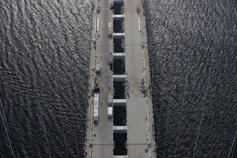 '1915 Çanakkale Köprüsü' 318 metre yükseklikten görüntülendi