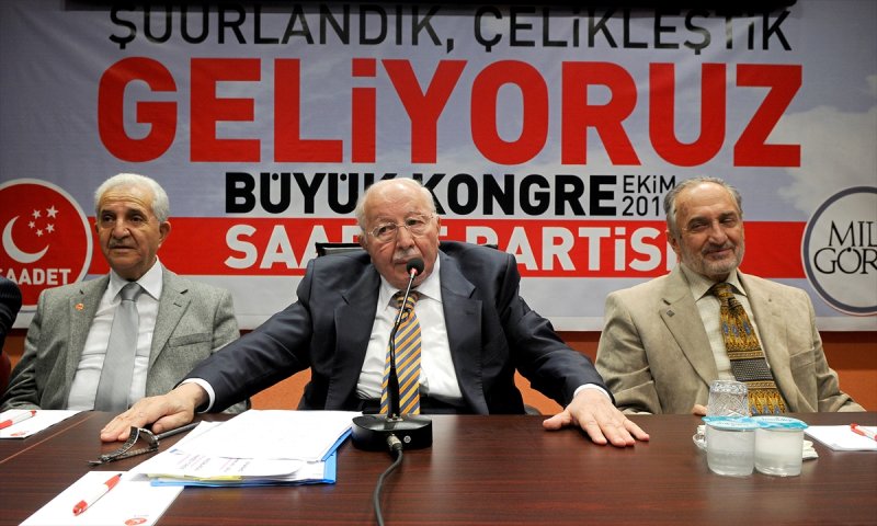 Oğuzhan Asiltürk'ün siyasi hayatı