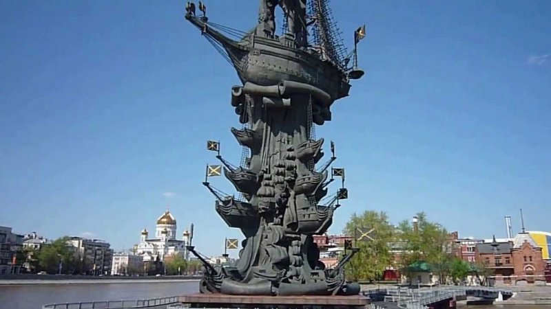 Moskova'da istenmeyen heykel: Büyük Peter