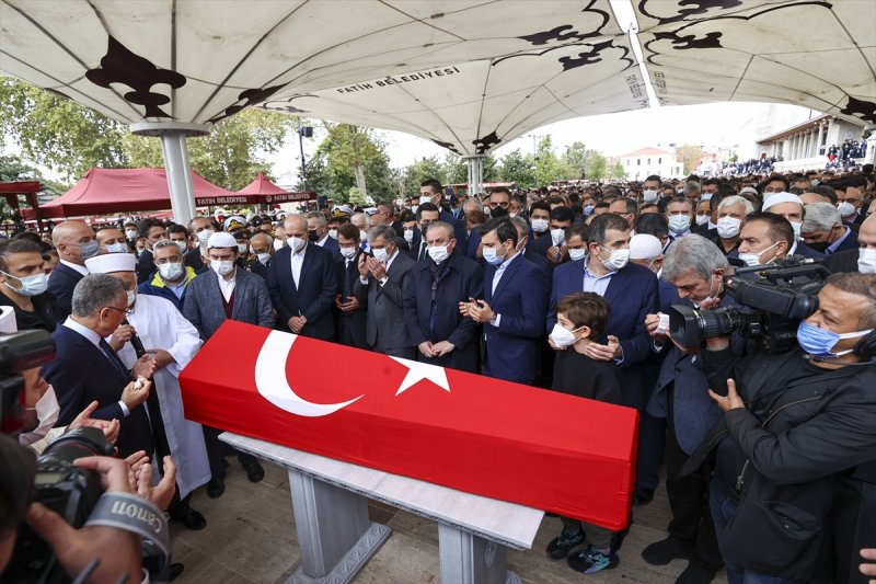 SİHA'ların öncü ismi Özdemir Bayraktar'a veda