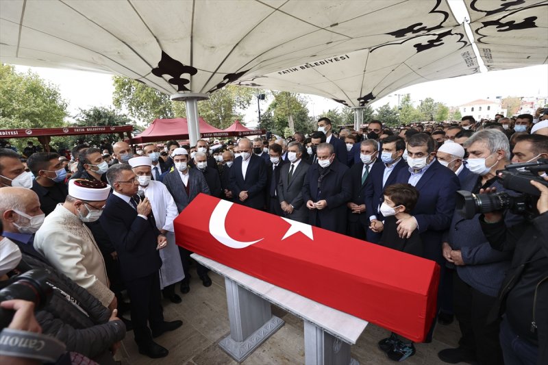 SİHA'ların öncü ismi Özdemir Bayraktar'a veda