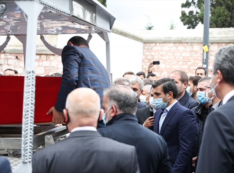 SİHA'ların öncü ismi Özdemir Bayraktar'a veda