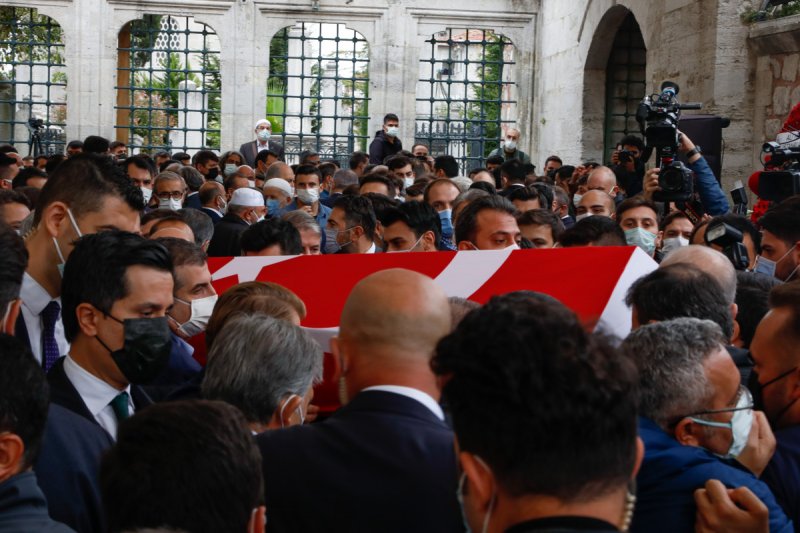 SİHA'ların öncü ismi Özdemir Bayraktar'a veda