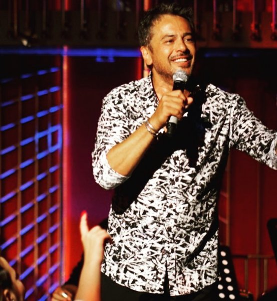 Kırmızı Oda'nın kadrosuna dahil olan Emre Altuğ'un sosyal medya paylaşımları