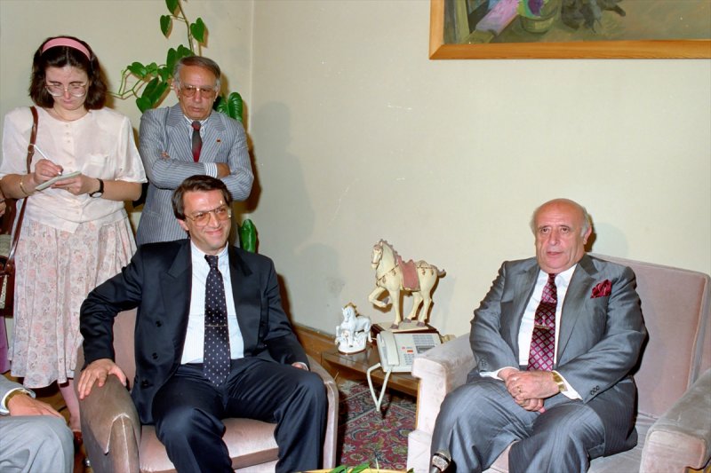 Vefatının 1. yılında fotoğraflarla Mesut Yılmaz
