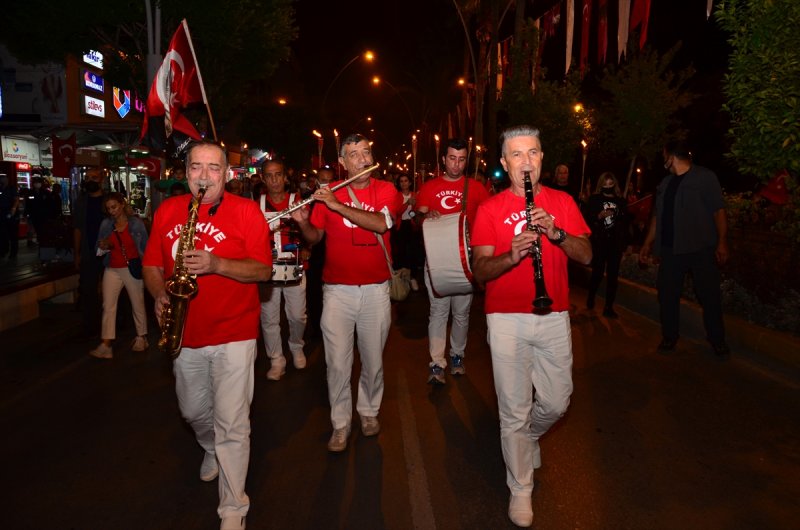 29 Ekim Cumhuriyet Bayramı sevinçle karşılandı