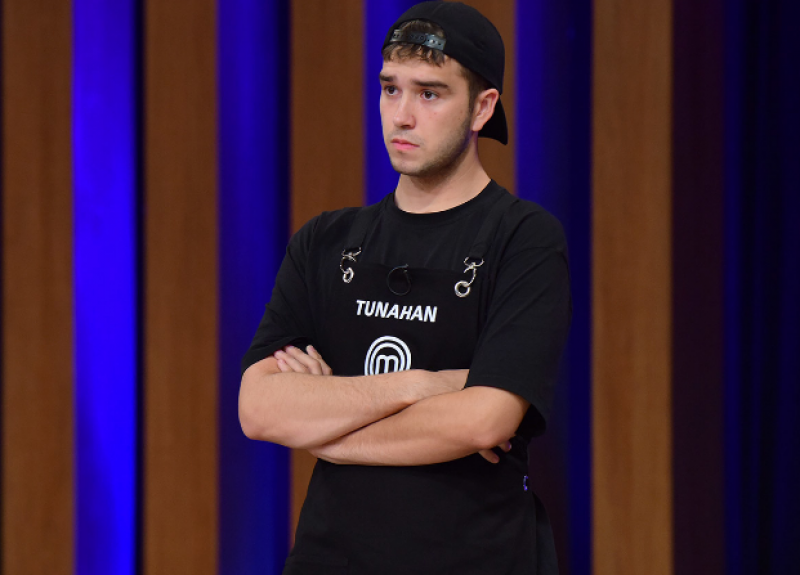 Masterchef 2021 kadrosu gelenler ve gidenler 