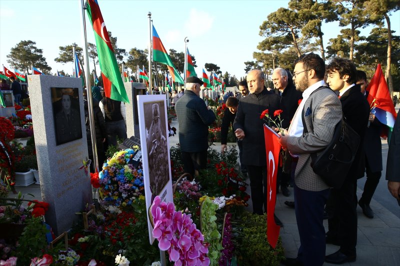 Karabağ Zaferi'nin birinci yıl dönümünde şehitler anıldı