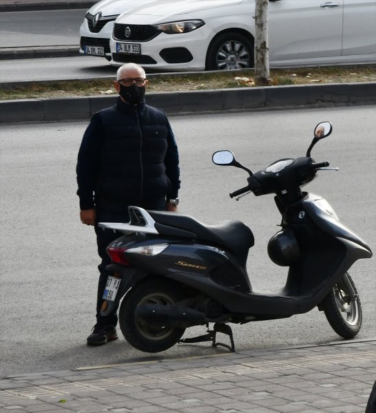 Yurt genelinde hayat saat 09.05'te 1 dakikalığına durdu 
