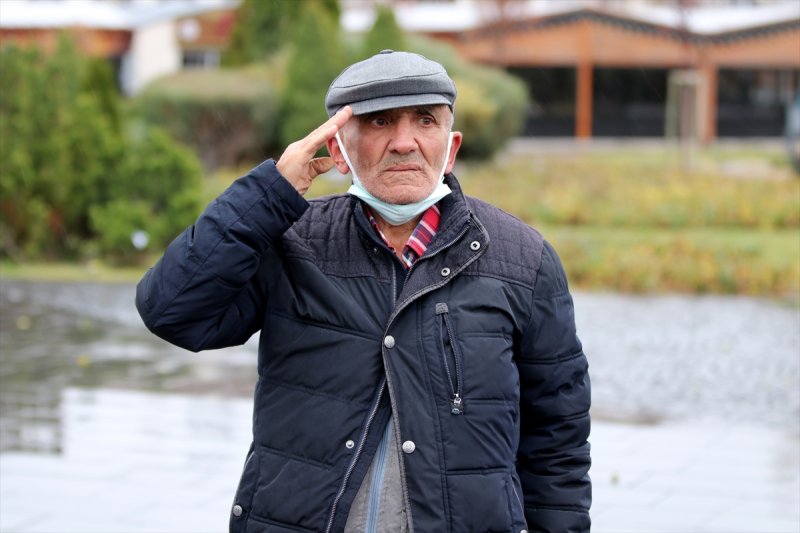 Yurt genelinde hayat saat 09.05'te 1 dakikalığına durdu 