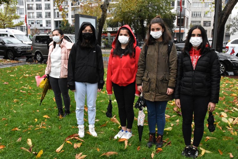 Yurt genelinde hayat saat 09.05'te 1 dakikalığına durdu 