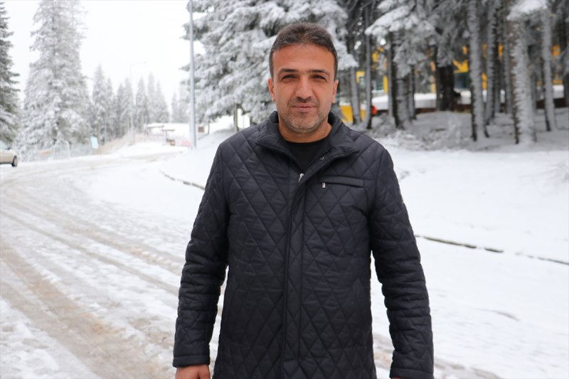 Ilgaz Dağı, kar yağışıyla beyaza büründü