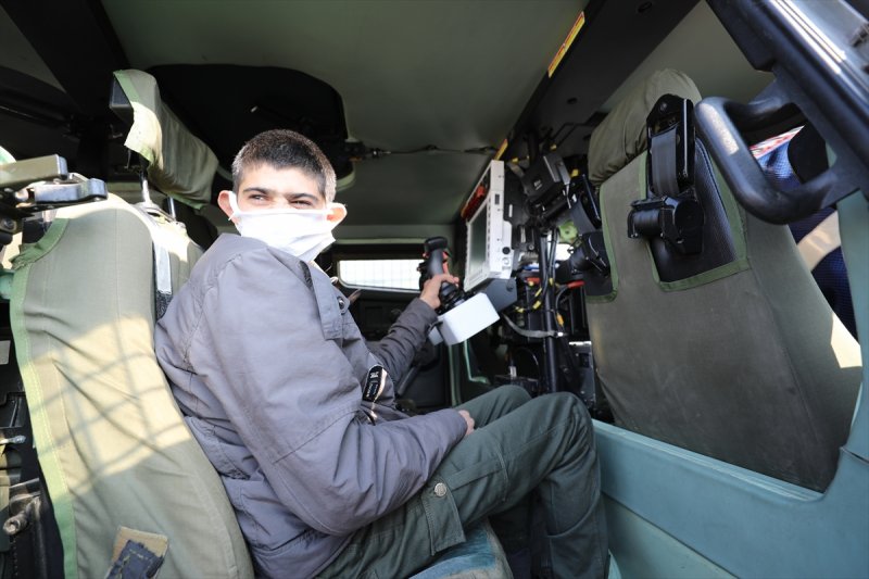 Iğdır'da özel öğrenciler, Mehmetçik ile buluştu